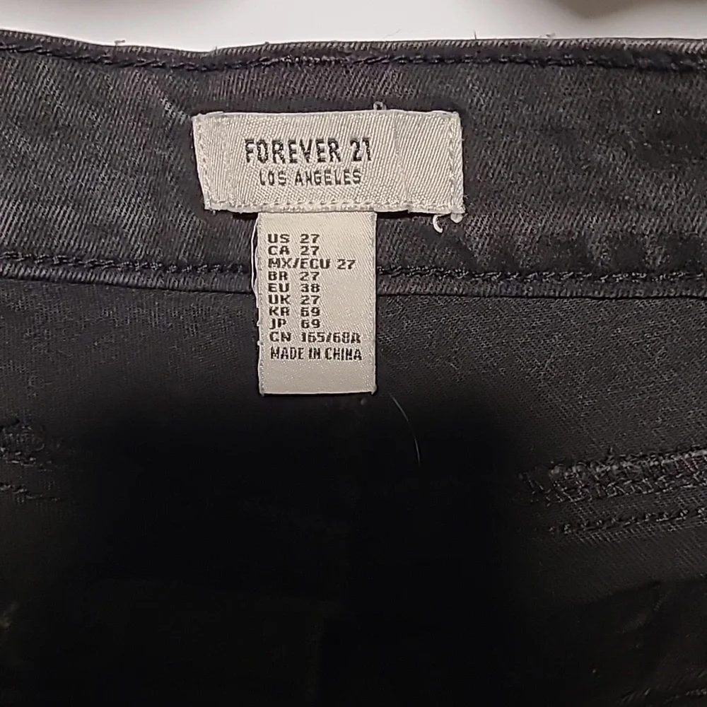 F21 High Rise Shorts - Picture 3 of 3